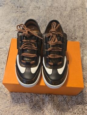 Louis Vuitton Monogram Black, Brown & White Low-Top Sneakers